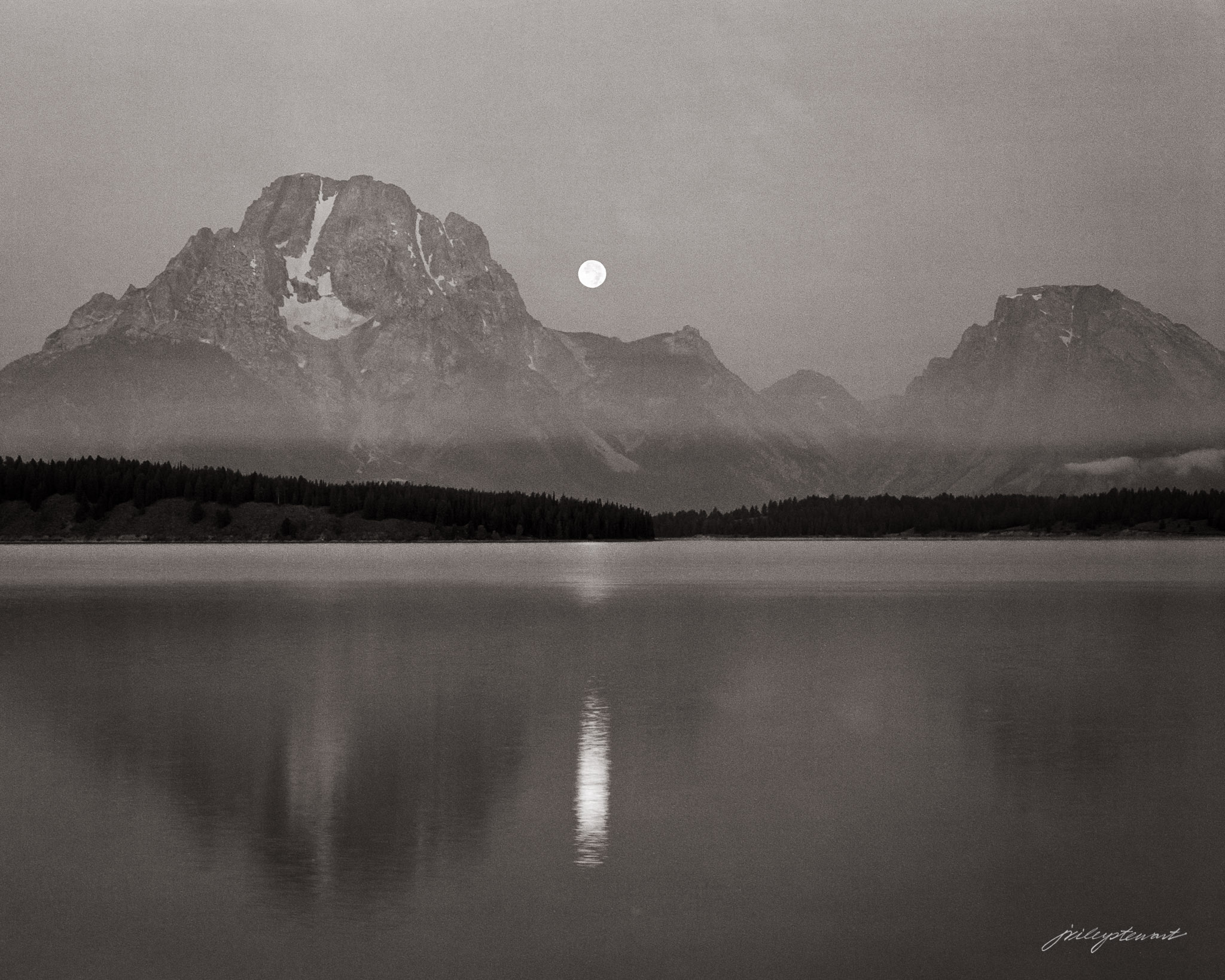 Moon Setting Over Jackson Lake